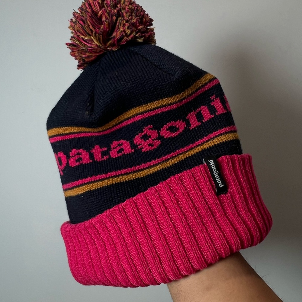 👕🌶 Patagonia "Powder Town" Pomb Pomb Heavyweight Beanie